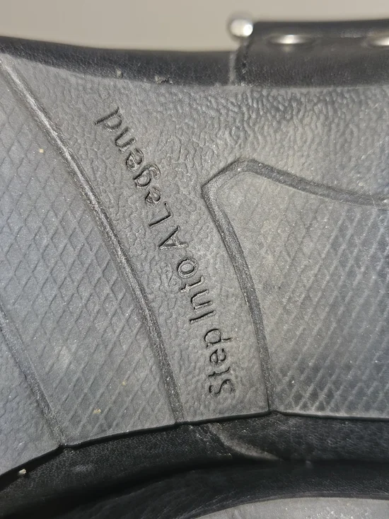 Harley-Davidson Black Leather Mid-Calf Buckle Heeled Boots - Picture 12 of 15